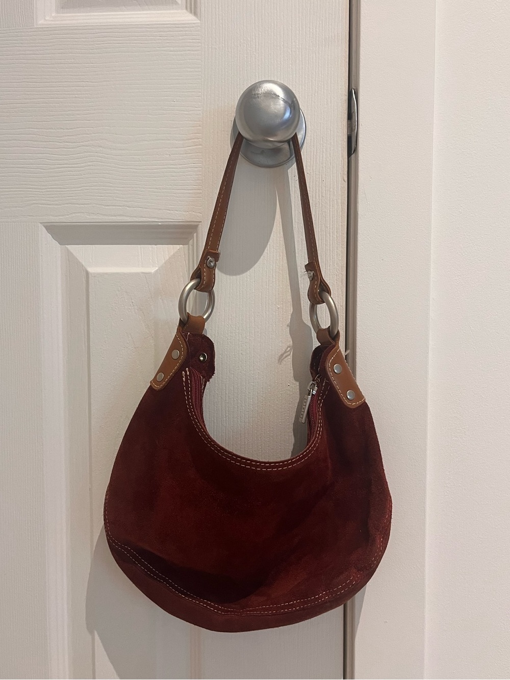 Suede Hobo Shoulder Bag in Dark red